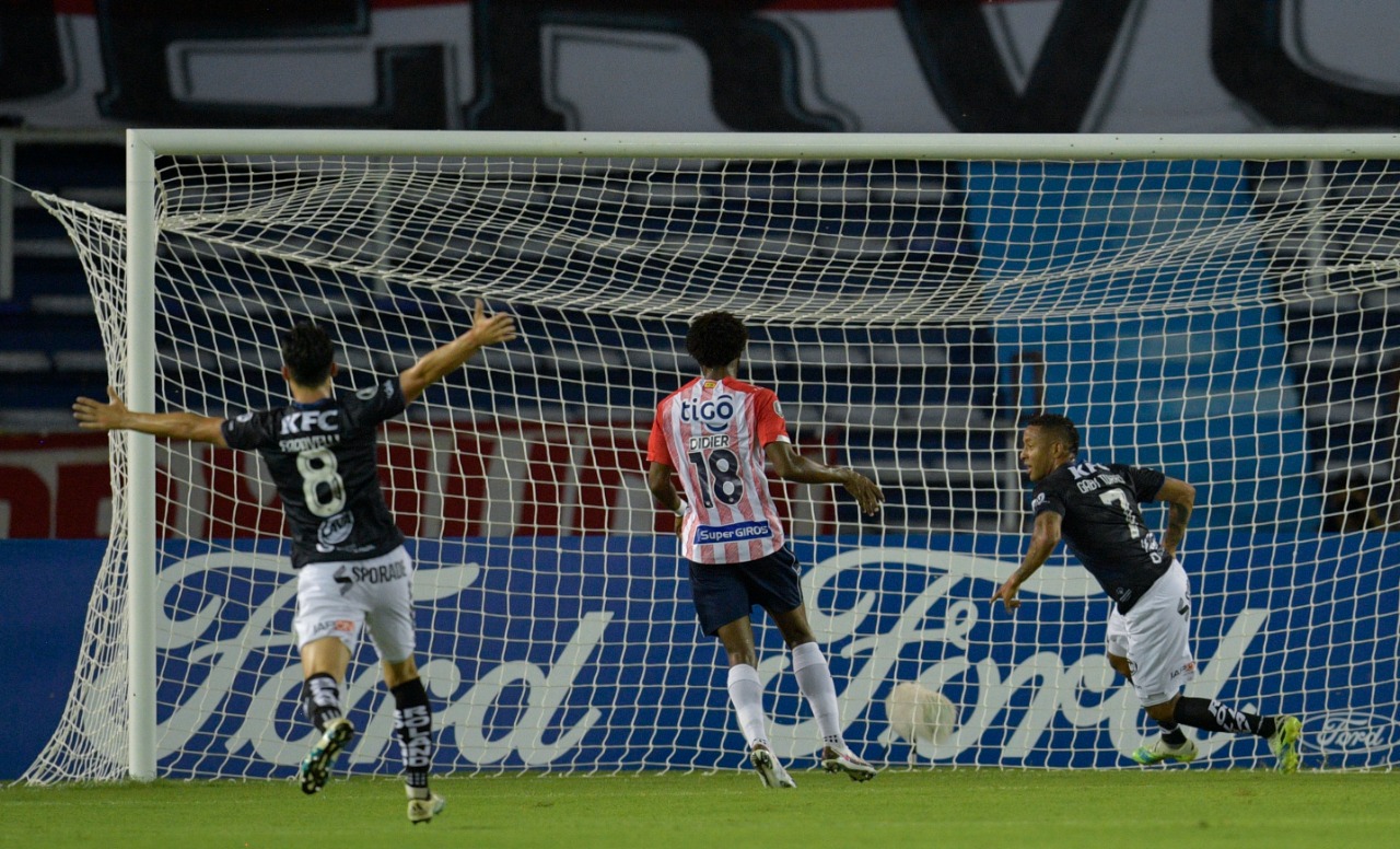 El gol ecuatoriano en el Metropolitano.
