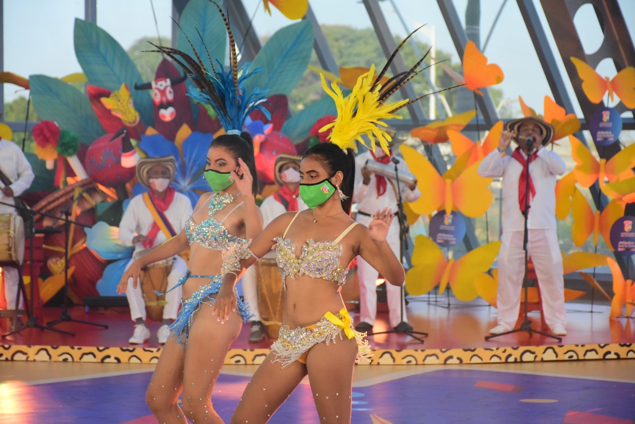 Danzas en el homenaje virtual al Festival del Millo de Juan de Acosta.