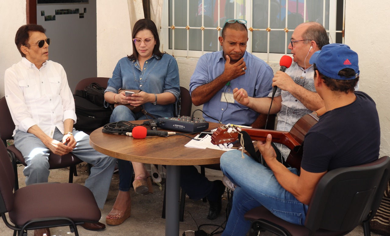 Los artistas que hacen parte de la actividad.