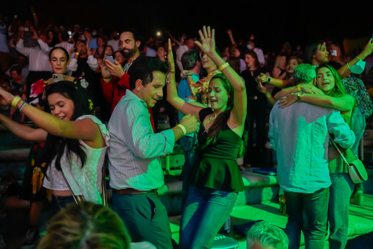 Los dominicanos gozaron con el Carnaval.