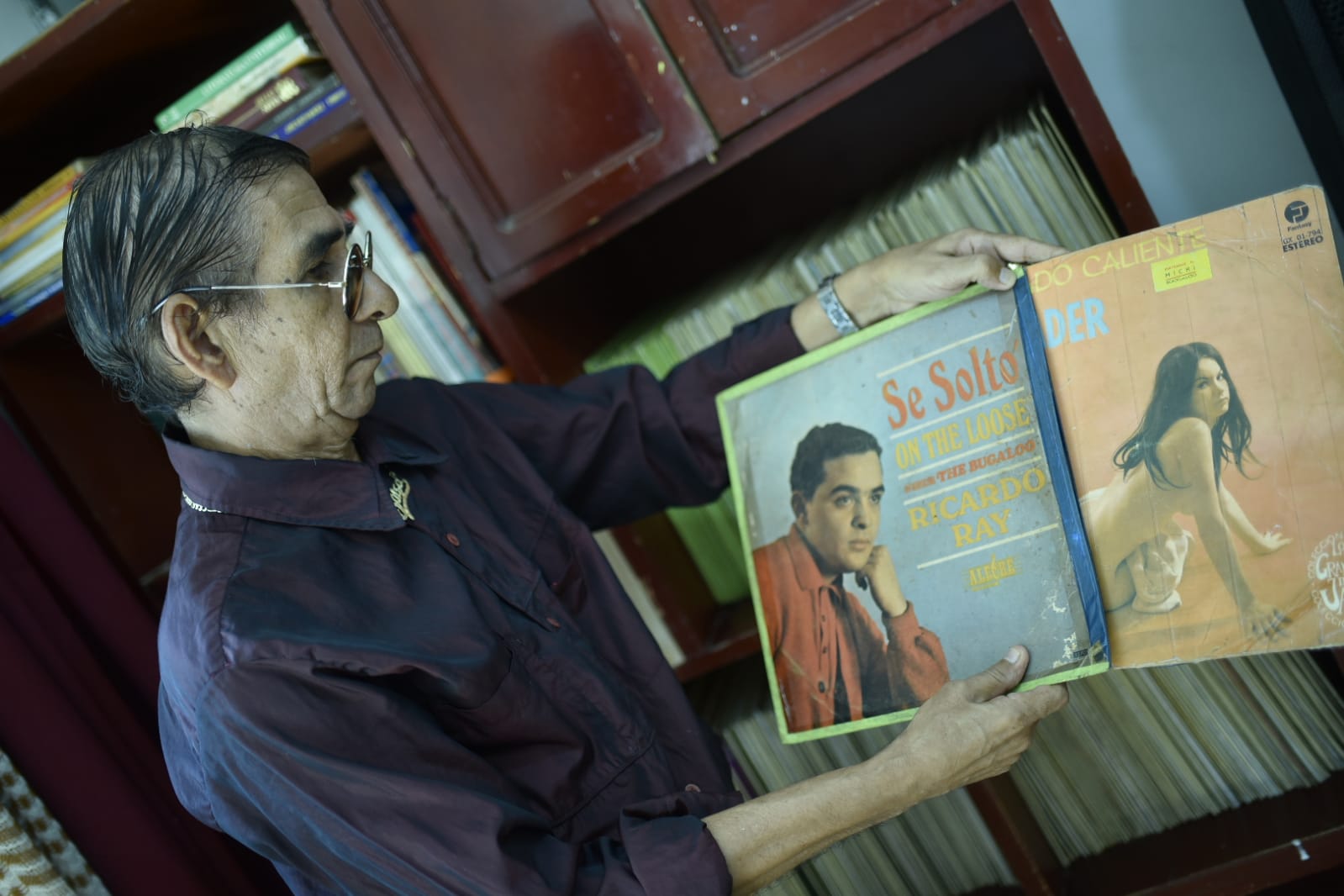 Cristian Mercado Conserva una colección importante de Lp de salsa.