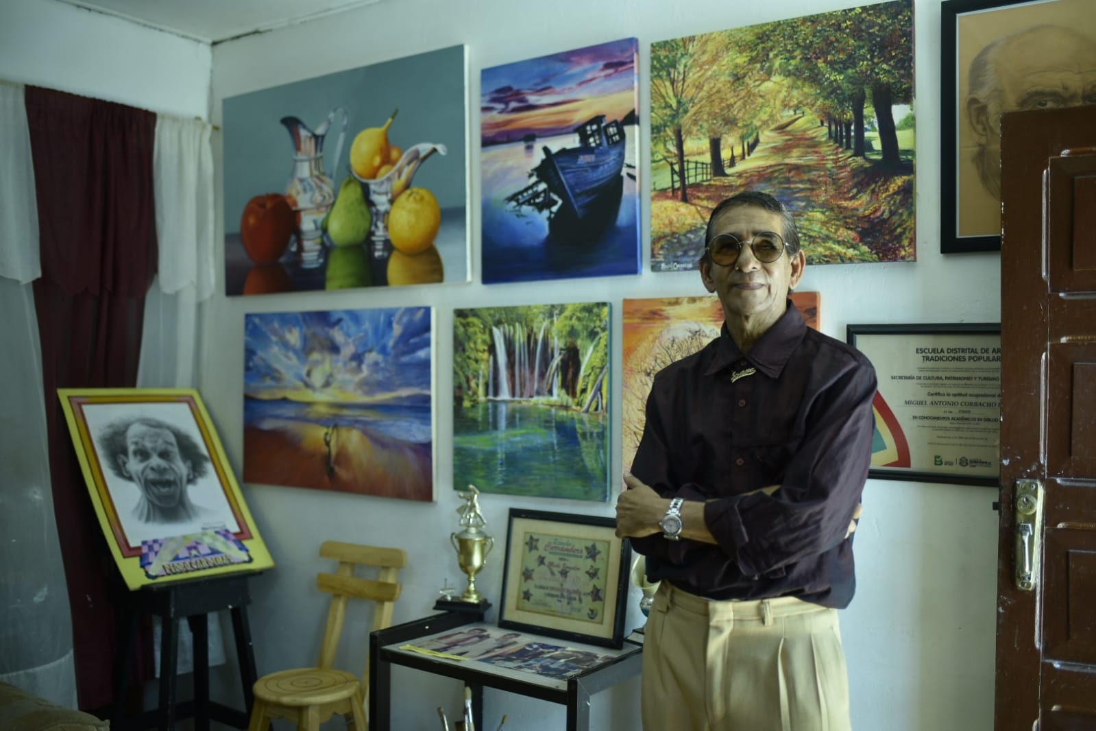 Cristian Mercado Miguel Corbacho exhibe sus obras.
