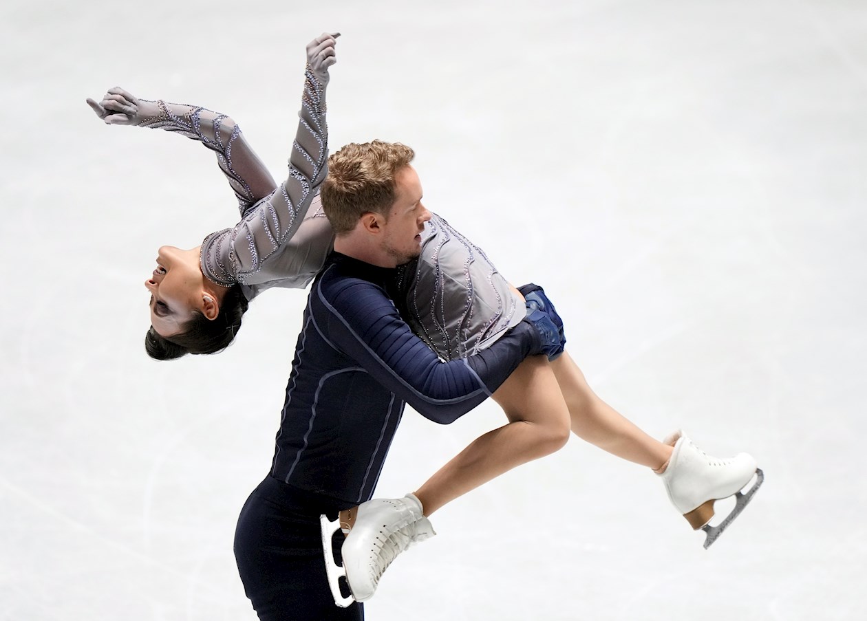Madison Chock y Evan Bates de Estados Unidos.