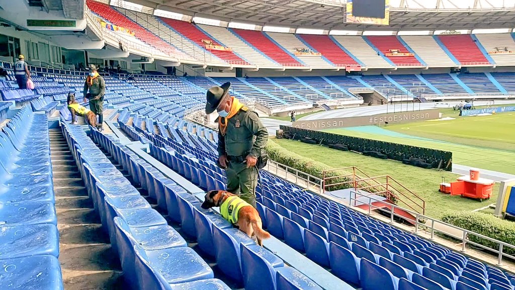 Policía Nacional Operativo policial en el Metropolitano
