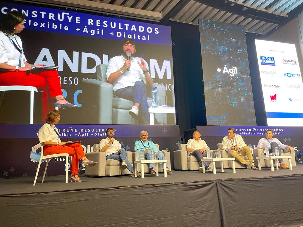 El alcalde de Barranquilla, Jaime Pumarejo, en el Congreso Internacional TIC, Andicom 2021.