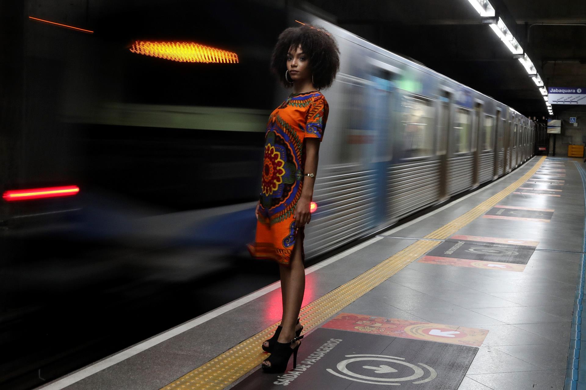 Desfile por el Día de la conciencia negra, en Brasil