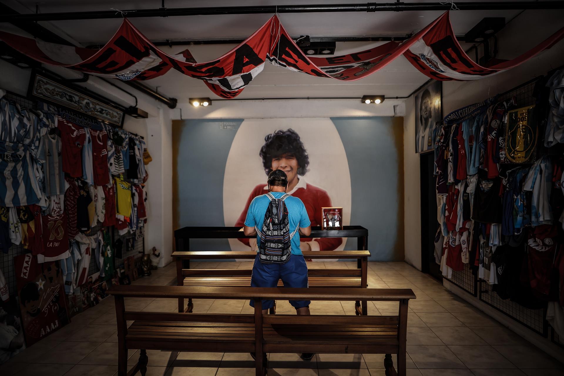 Altar dedicado a Diego Maradona. 