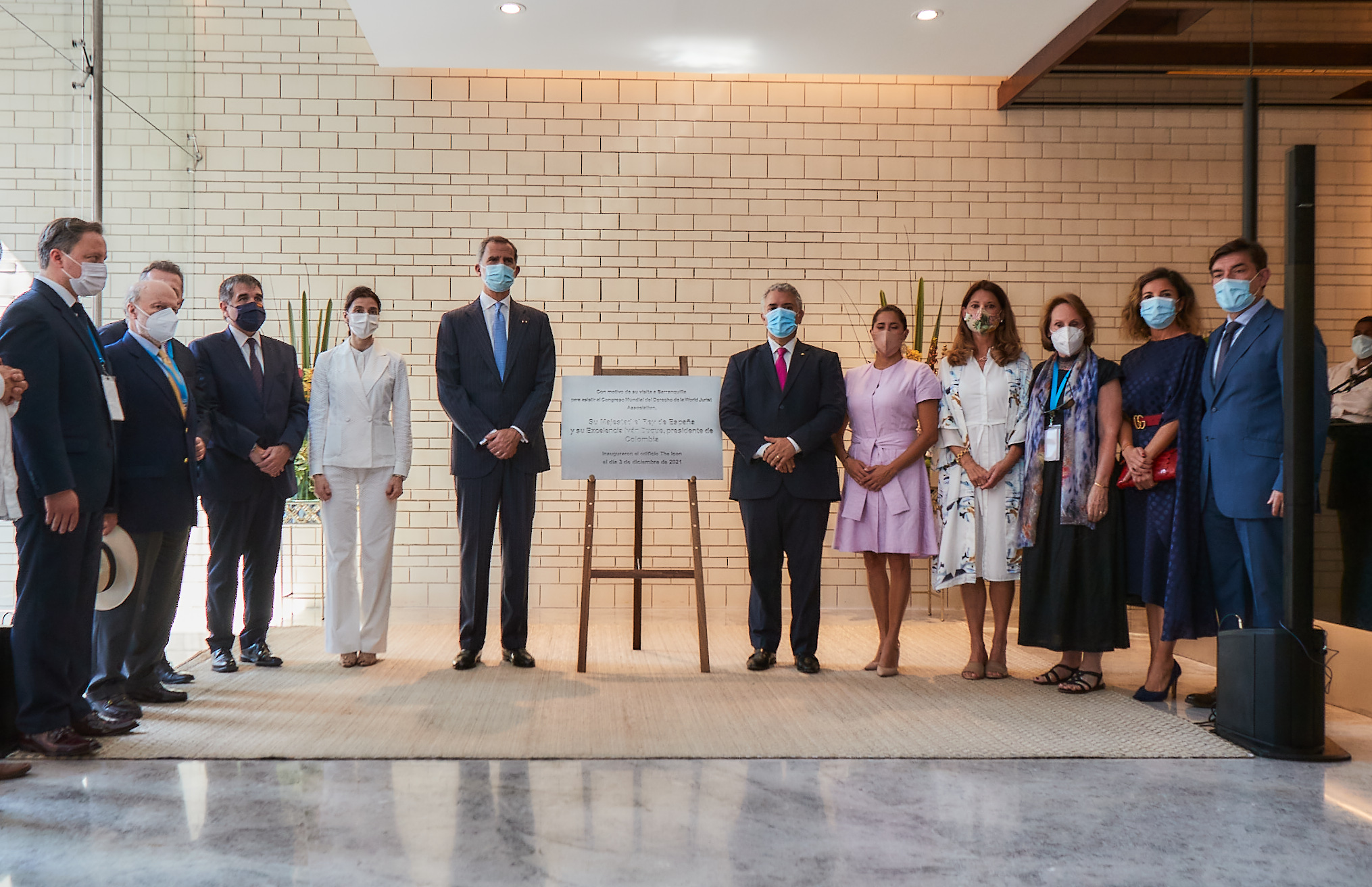 El Rey de España Felipe VI y el presidente Iván Duque inauguraron el edificio más alto de Barranquilla.