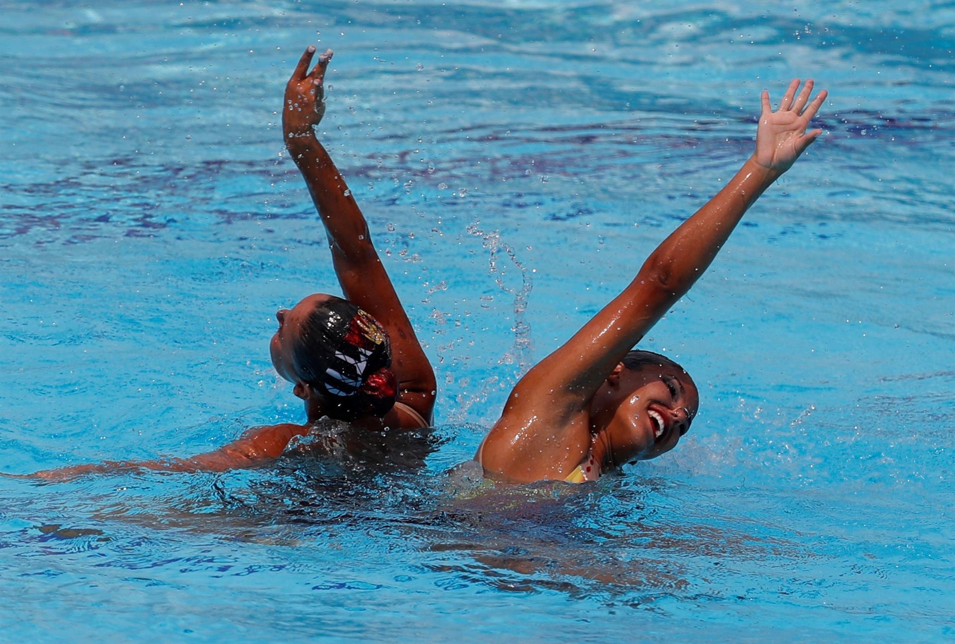 Natación Artística en los Panamericanos Junior de Cali.