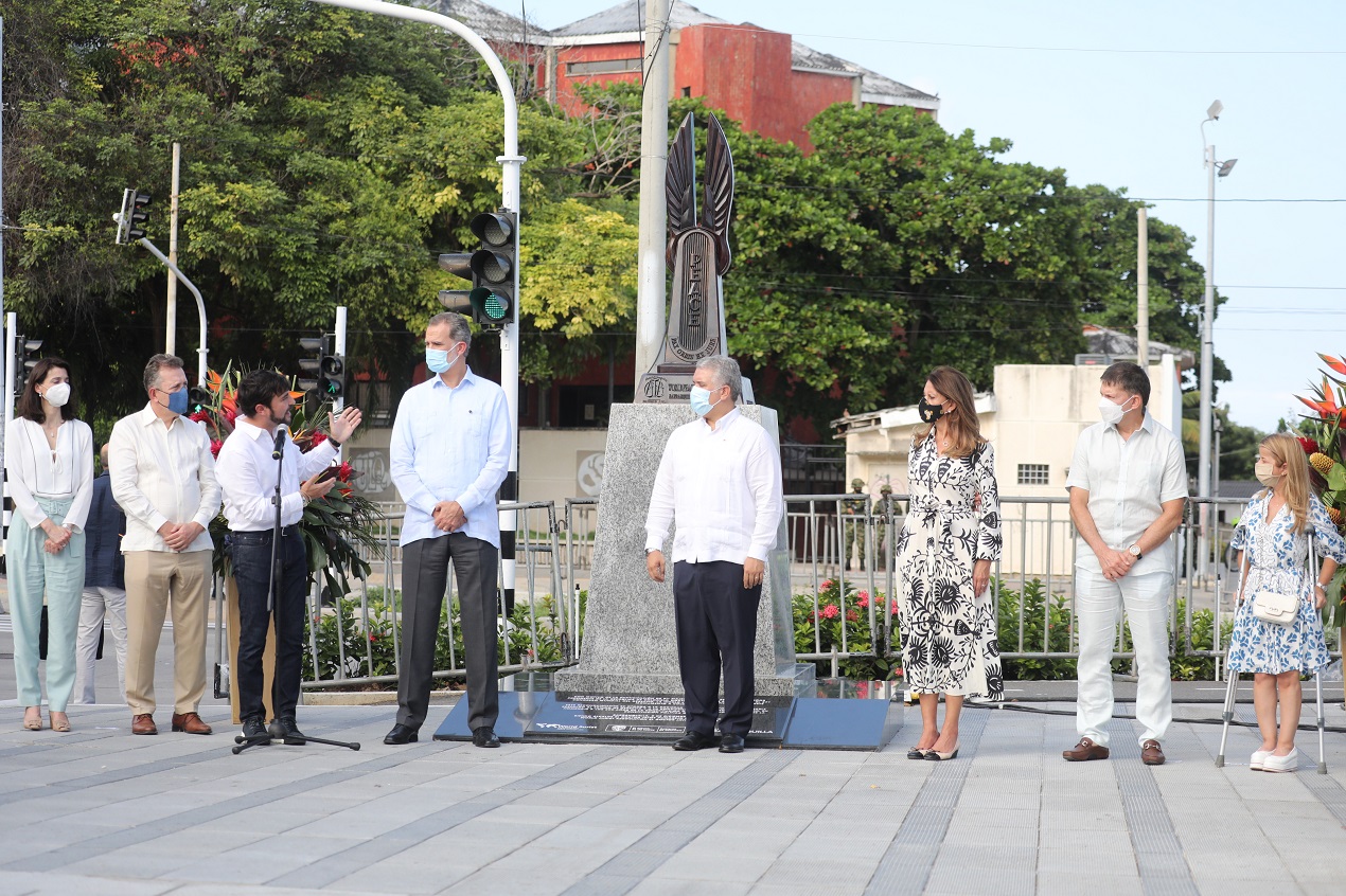 El alcalde Jaime Pumarejo, el Rey de España, Felipe VI, el presidente Iván Duque, la vicepresidenta Marta Lucía Ramírez y el ministro de Justicia, Wilson Ruiz. 