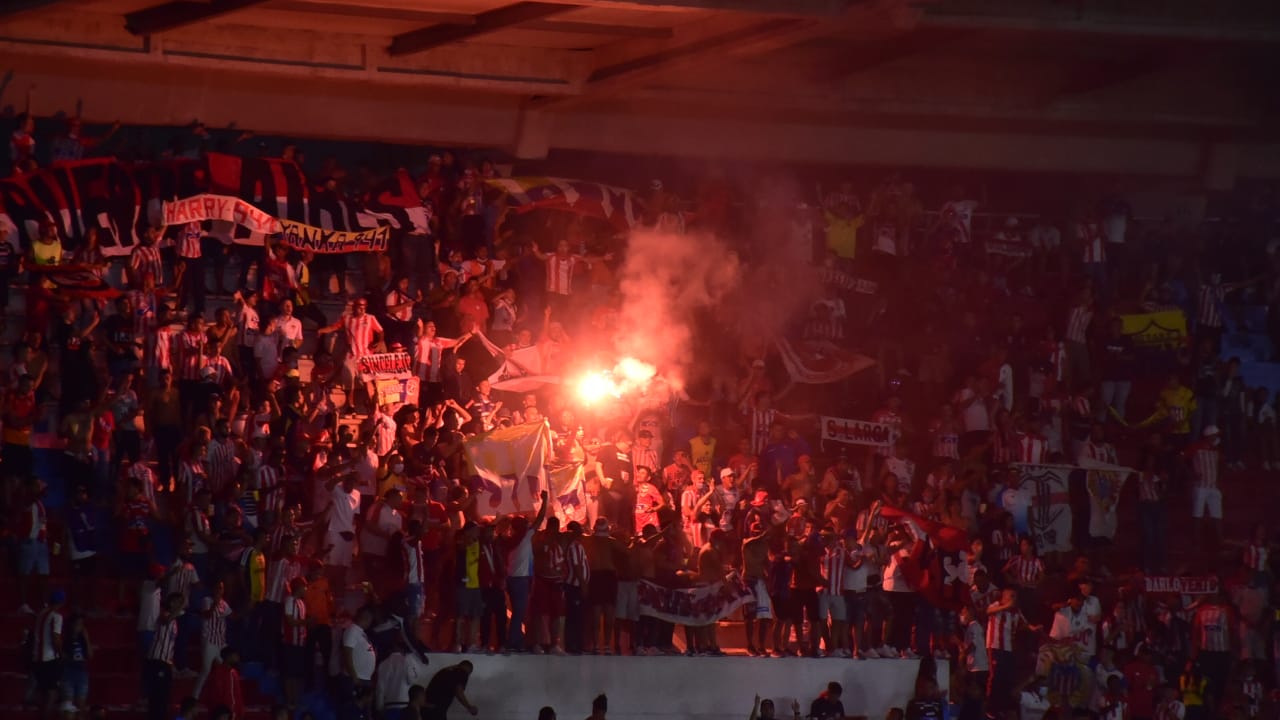 Luces en las tribunas.