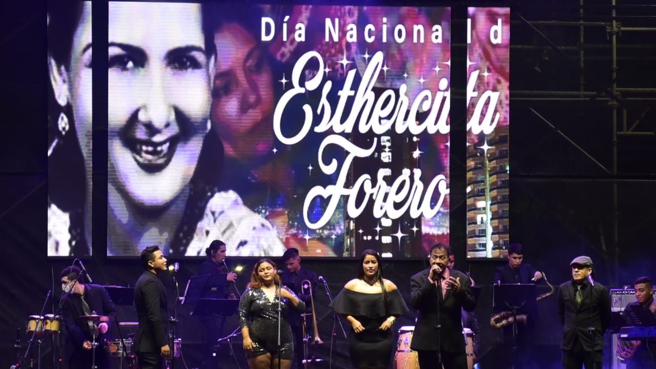 Orquesta Jacaranda Show.