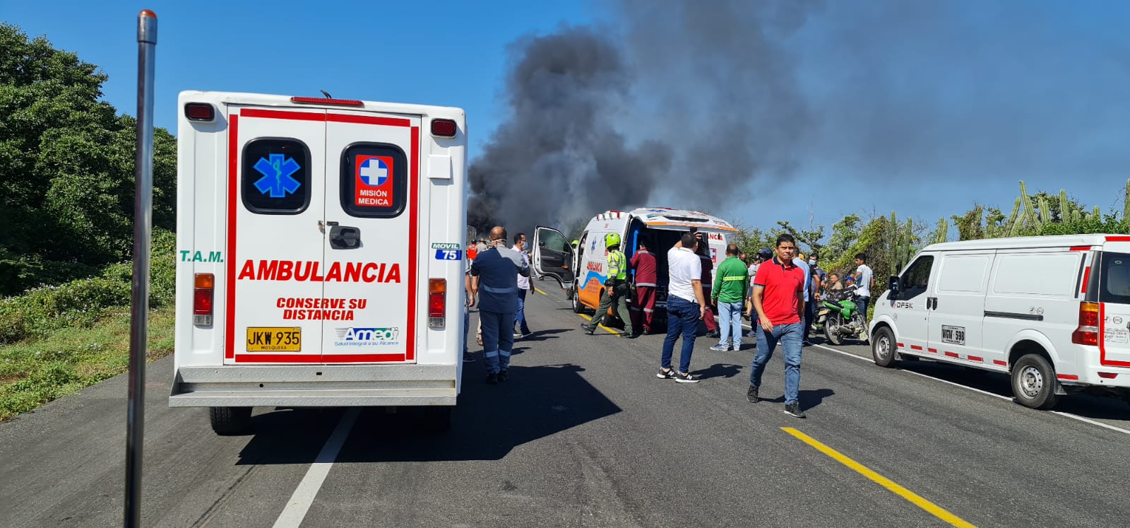 Organismos de socorro en el lugar del accidente. 