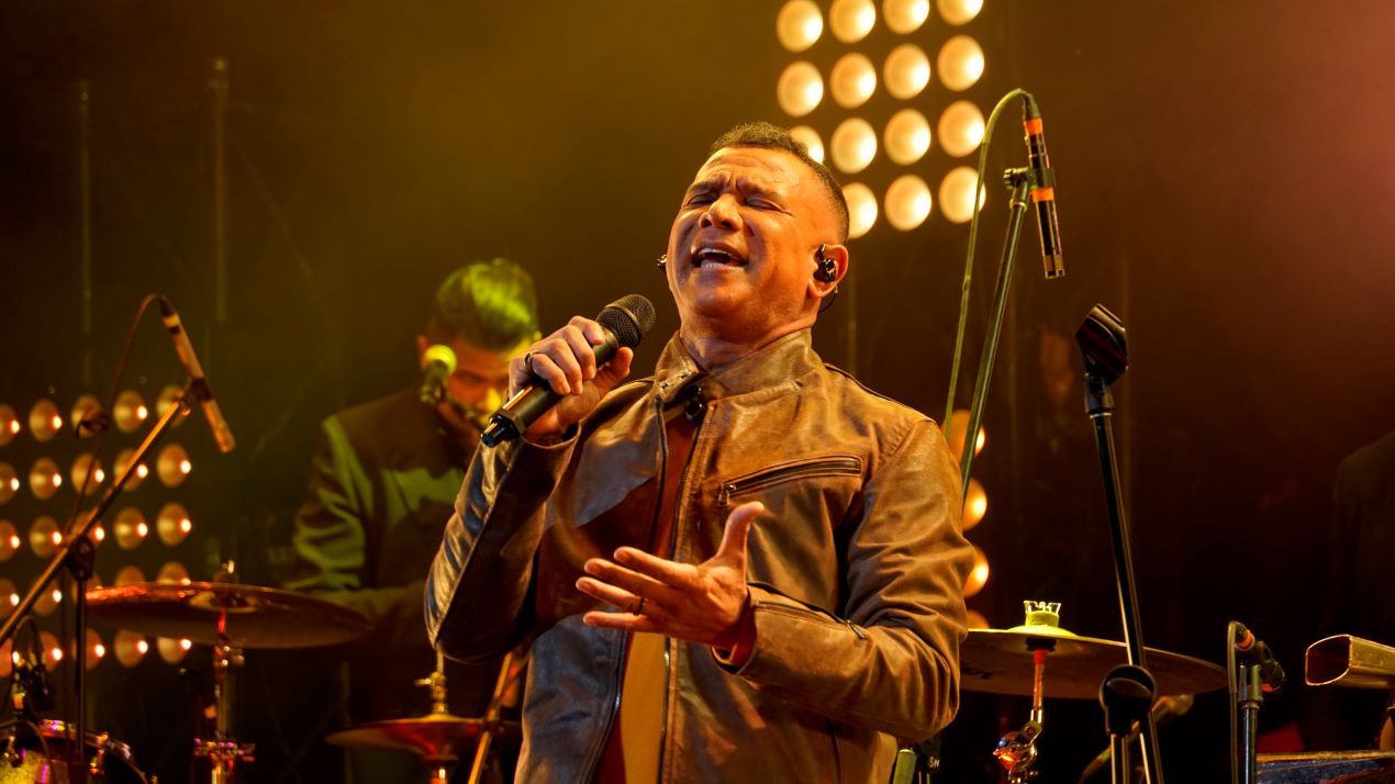 Juan Carlos Coronel, cantante.