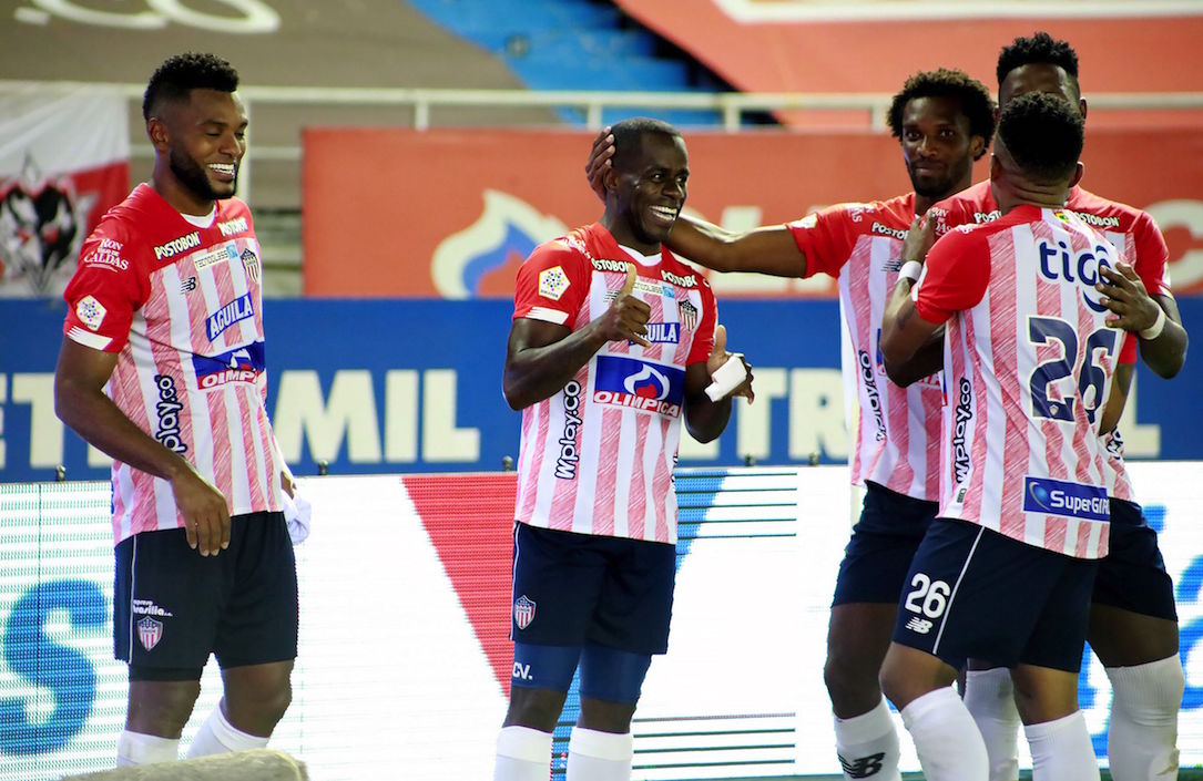 Carmelo Valencia celebrando el gol de la puntilla ante Alianza Petrolera.