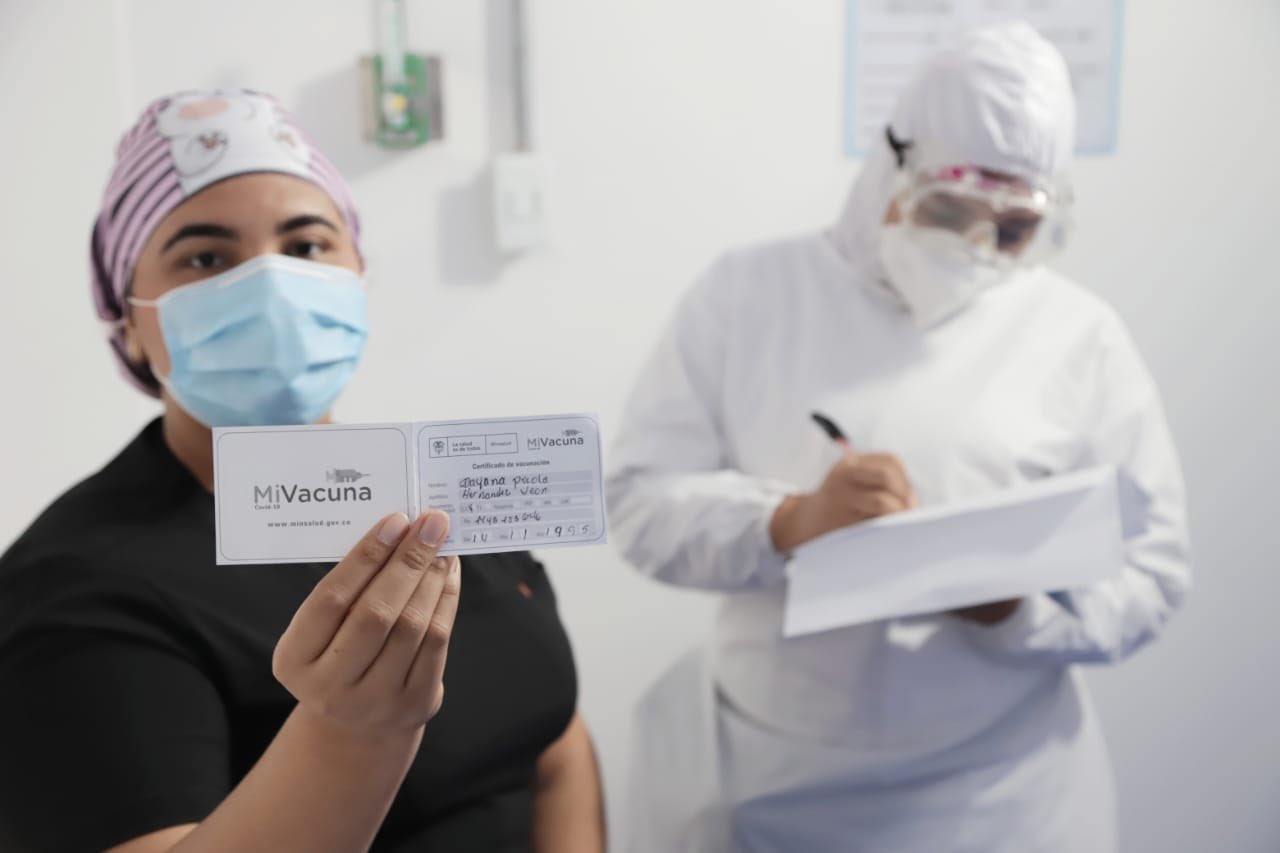Dayana Hernández, auxiliar de enfermería del Hospital Cari.