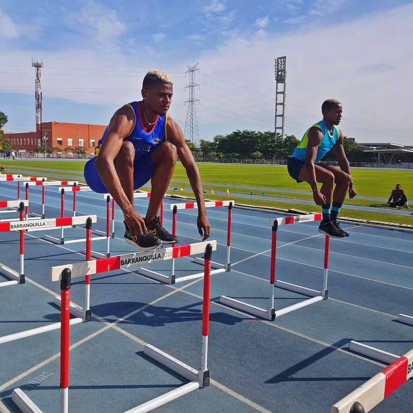 Raúl Mena durante entrenamiento de atletismo. 