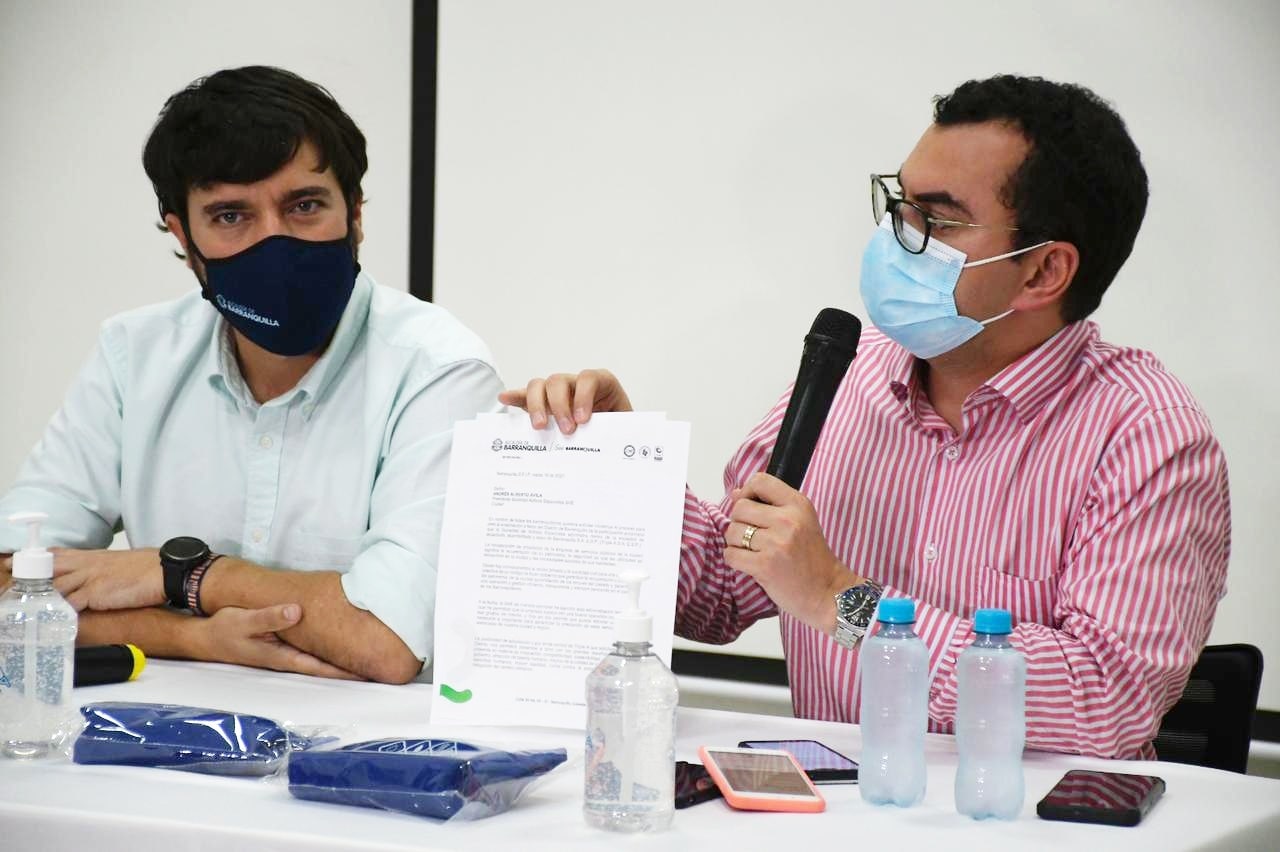 El Alcalde de Barranquilla, Jaime Pumarejo, y el presidente de la SAE, Andrés Ávila