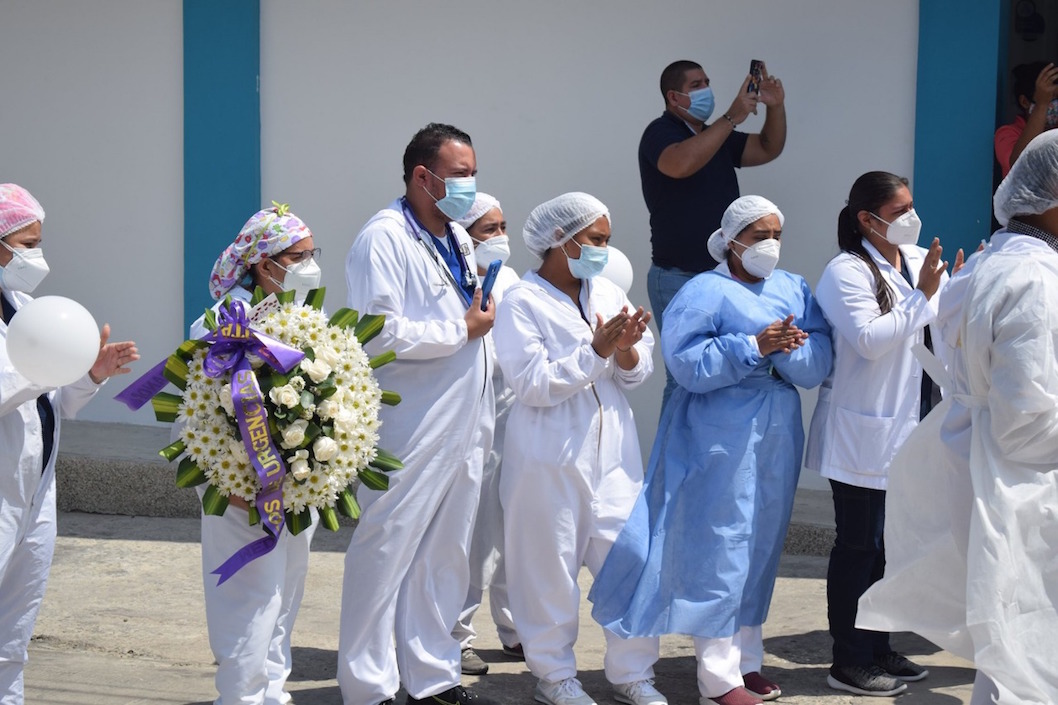 Sepelio de la médico Sara De la Cruz en Baranoa.