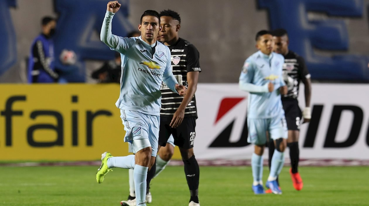 Diego Bejarano celebrando el segundo gol.