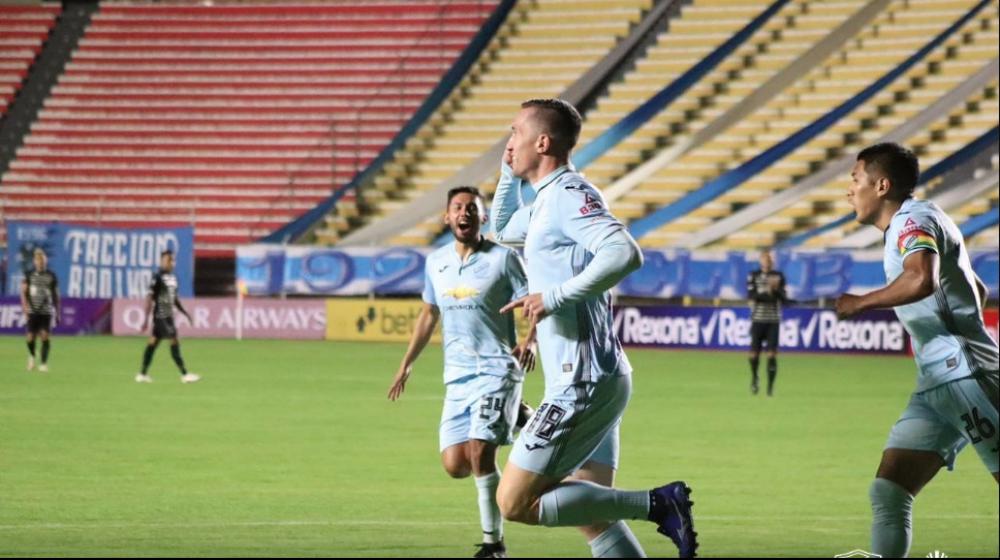 Leonardo Ramos festejando la apertura del marcador.