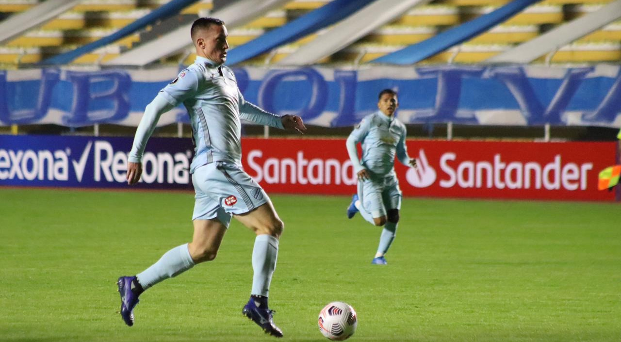 Los bolivianos atacando.