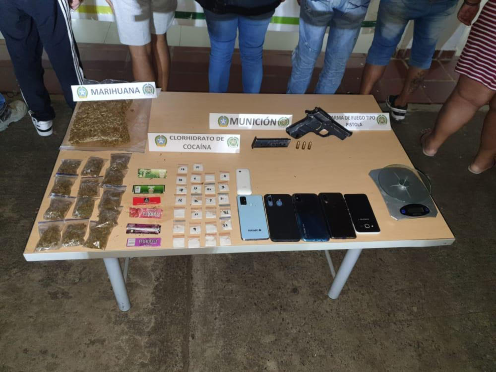 Elementos incautados a "Los tierreros"