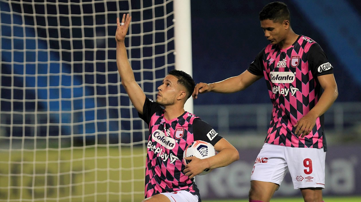 Kelvin Osorio festejando el empate.