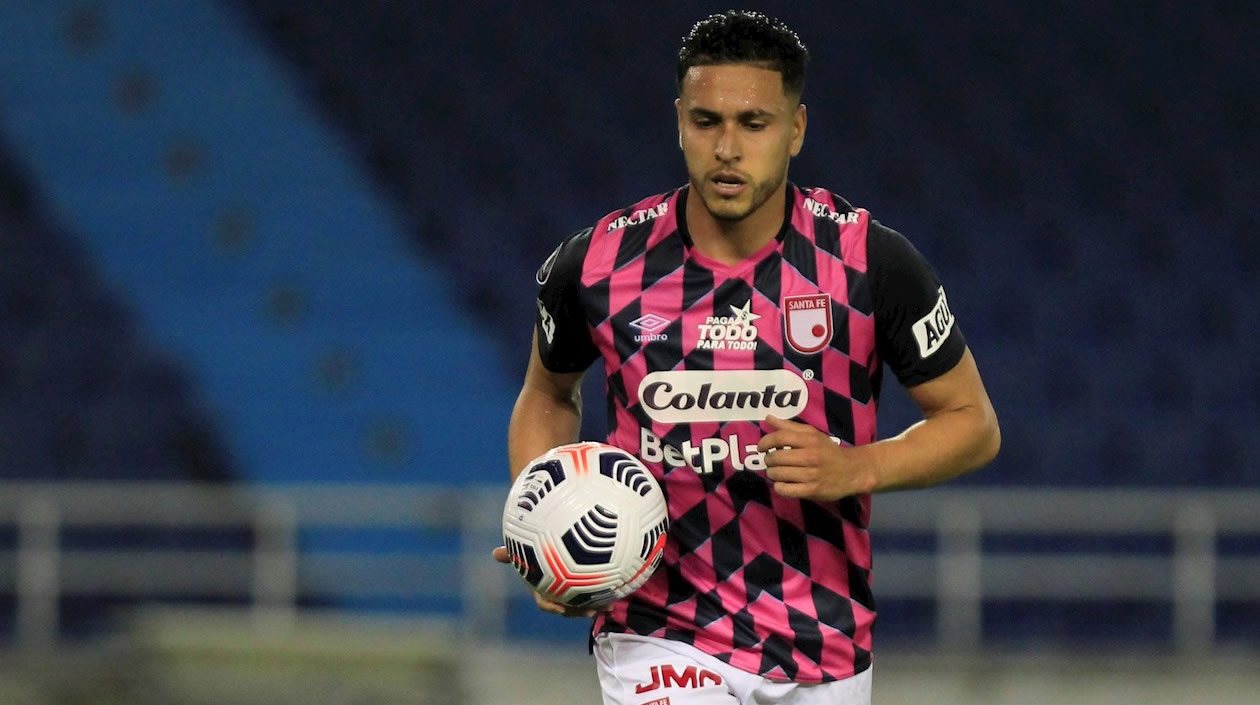 Kelvin Osorio celebrando su gol.