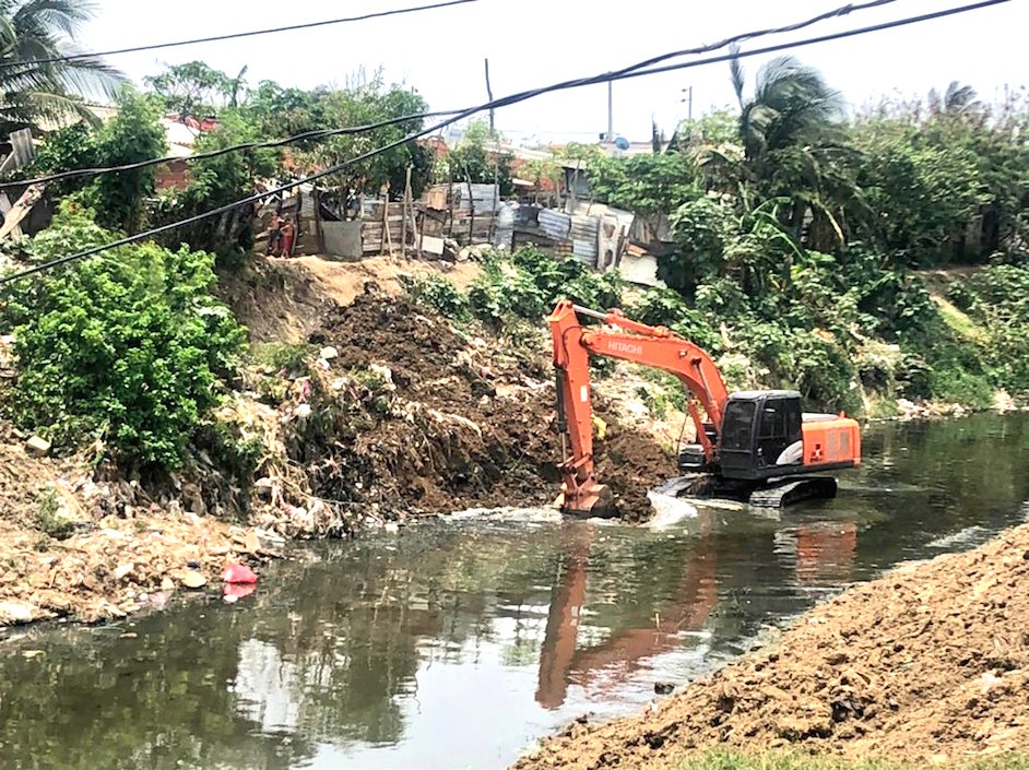 Trabajo realizado en el arroyo León.