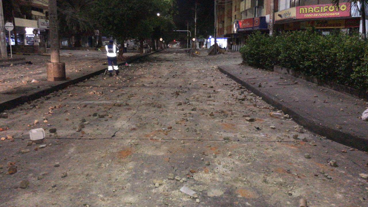 Fueron retirados de las calles 6 toneladas de escombros.