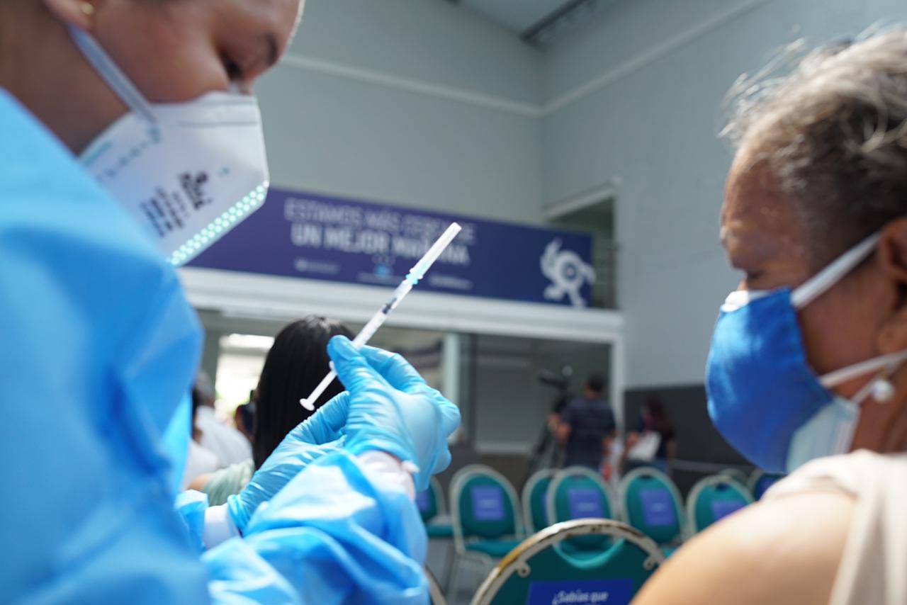 Nuevo puesto de vacunación en la sede 1 de la Simón Bolívar