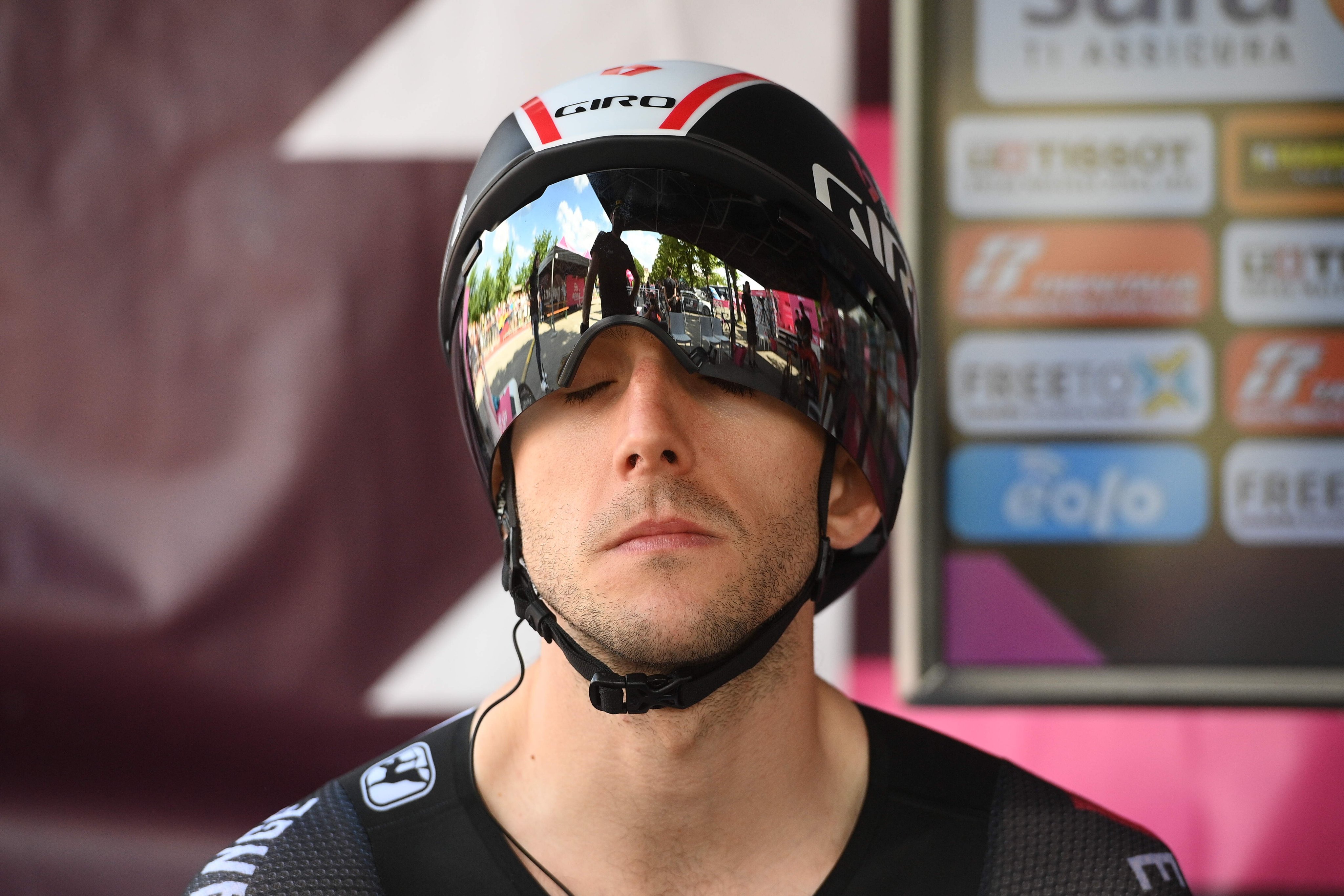 Simon Yates no pudo descontar a Bernal y se conformó con el tercer puesto. 