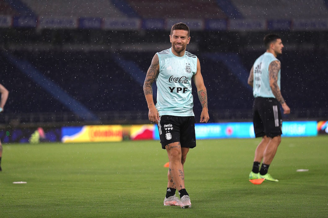 Jugadores argentinos en el estadio Metropolitano.