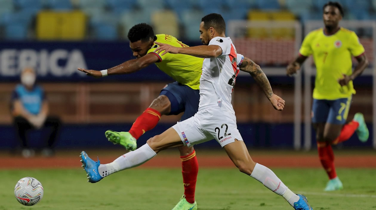 Ofensiva colombiana contra Perú.