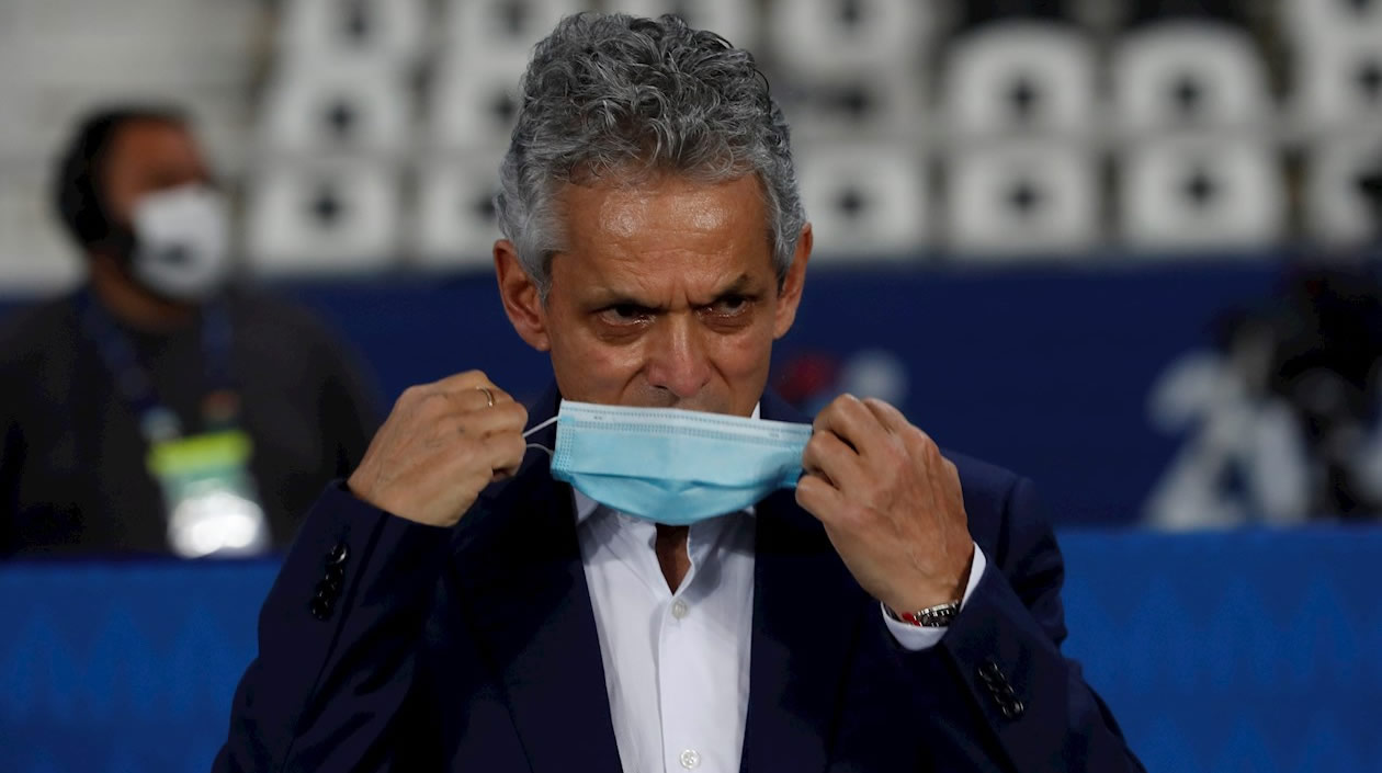 El entrenador Reinaldo Rueda de Colombia