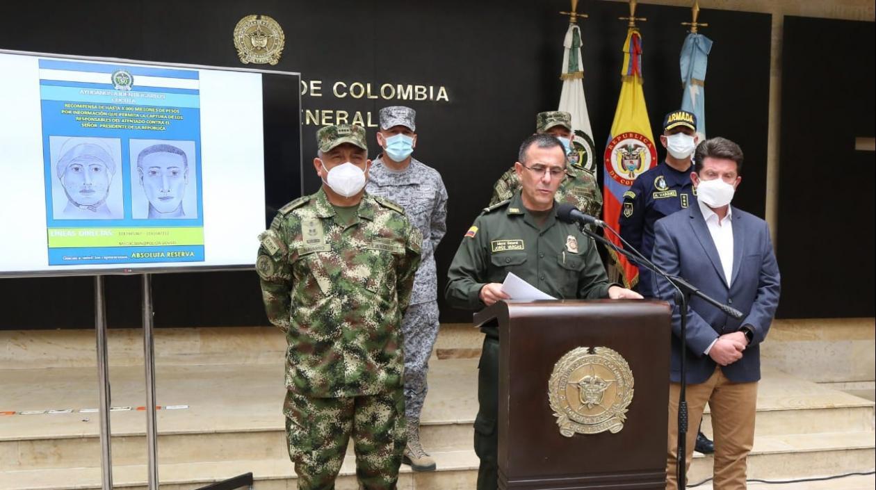Policía Nacional El Director de la Policía Nacional y el MinDefensa en rueda de prensa