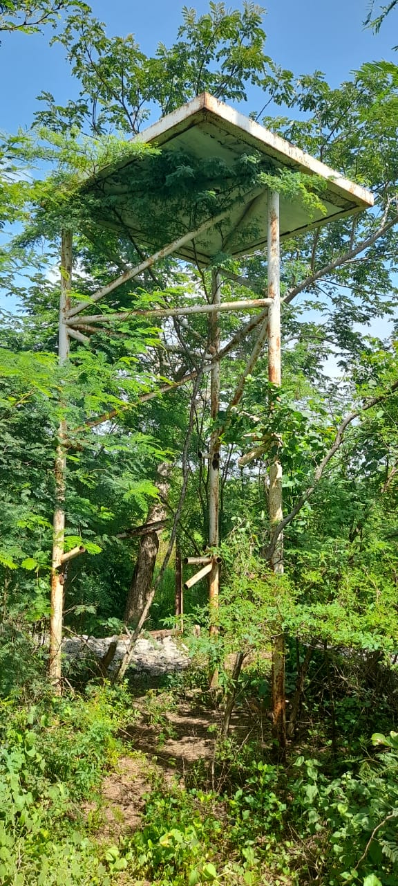 El tanque se encontraba en esta estructura. 