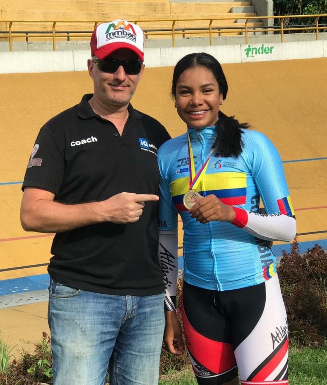 Steffan Hoffman con Marianis Salazar. 