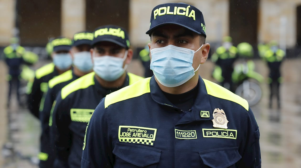 Presentación de nuevo uniforme de la Policía Nacional