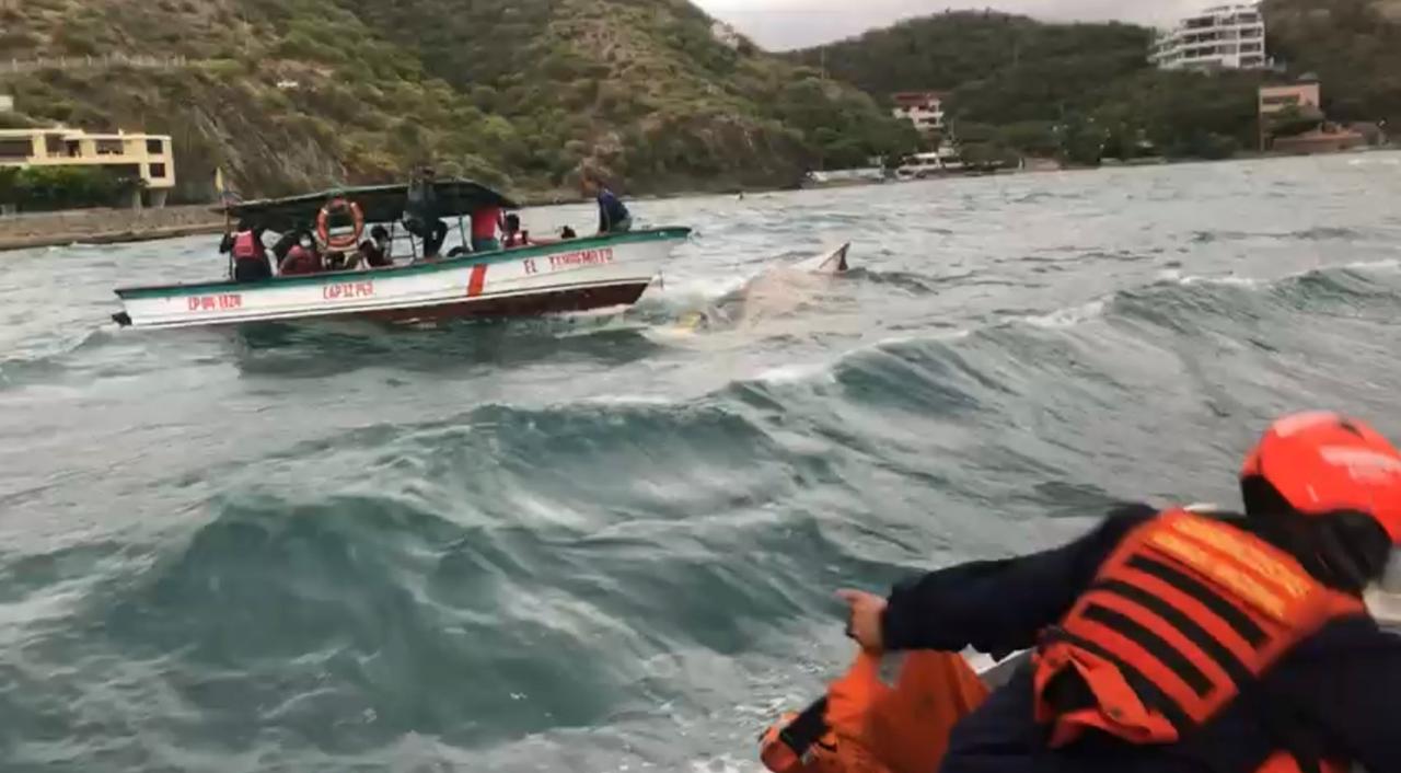 Rescate entre El Rodadero y Playa Blanca.