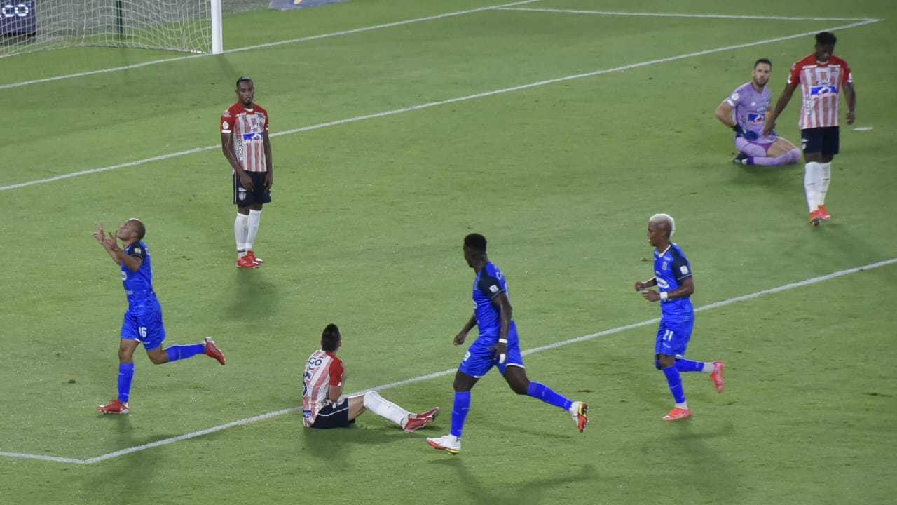 Juan David Pérez celebrando el gol del empate.