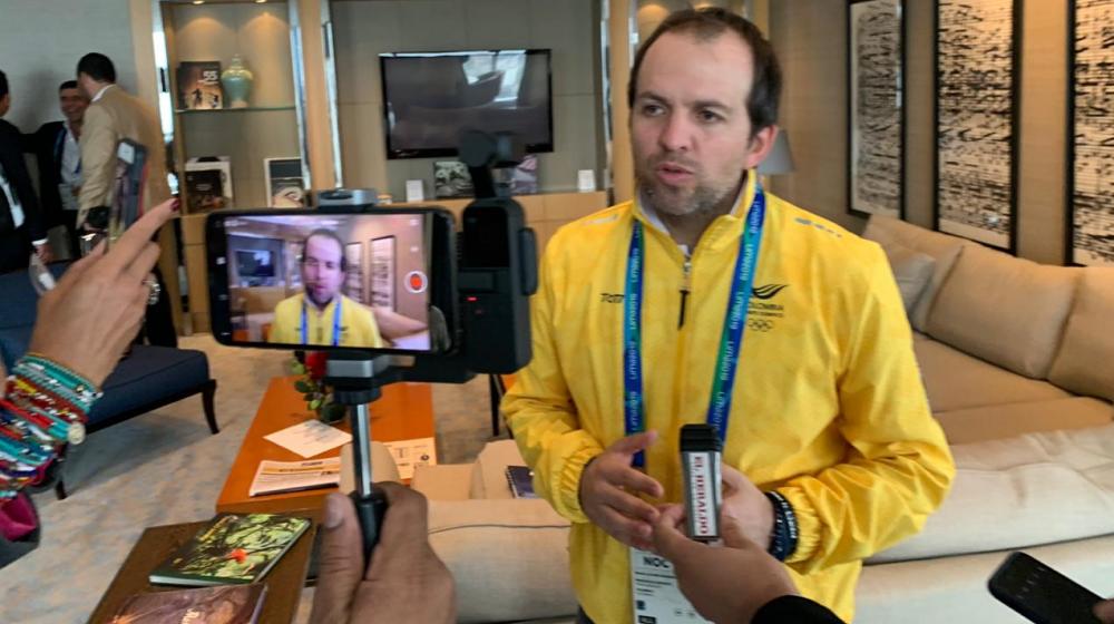 El exministro de Deportes, Ernesto Lucena, durante el encuentro en los Juegos Panamericanos de Lima 2019.