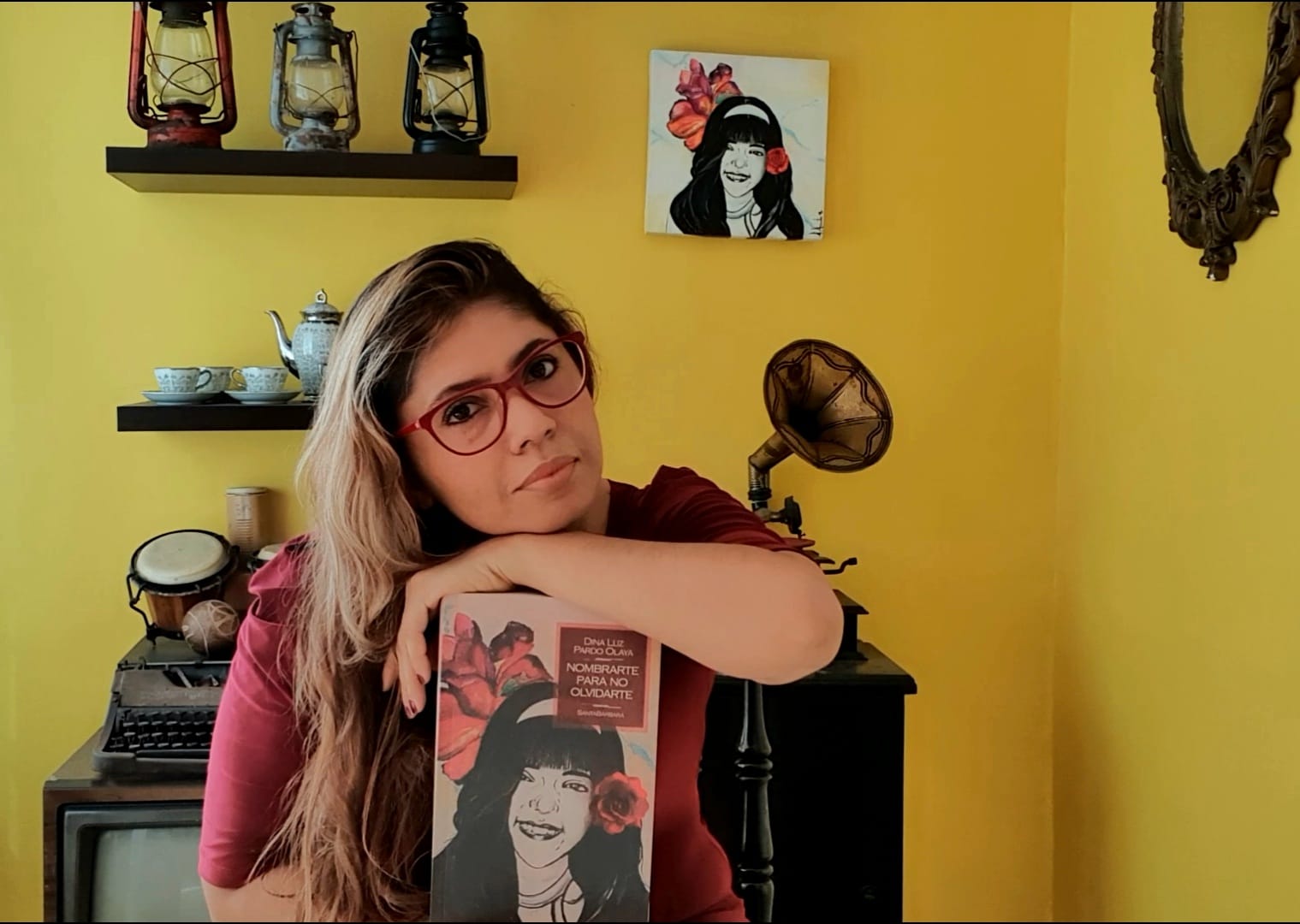 La autora del libro Dina Luz Pardo.