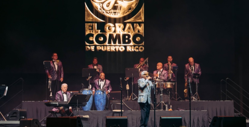 El Gran Combo en plena actuación durante el cumpleaños de Rafael Ithier