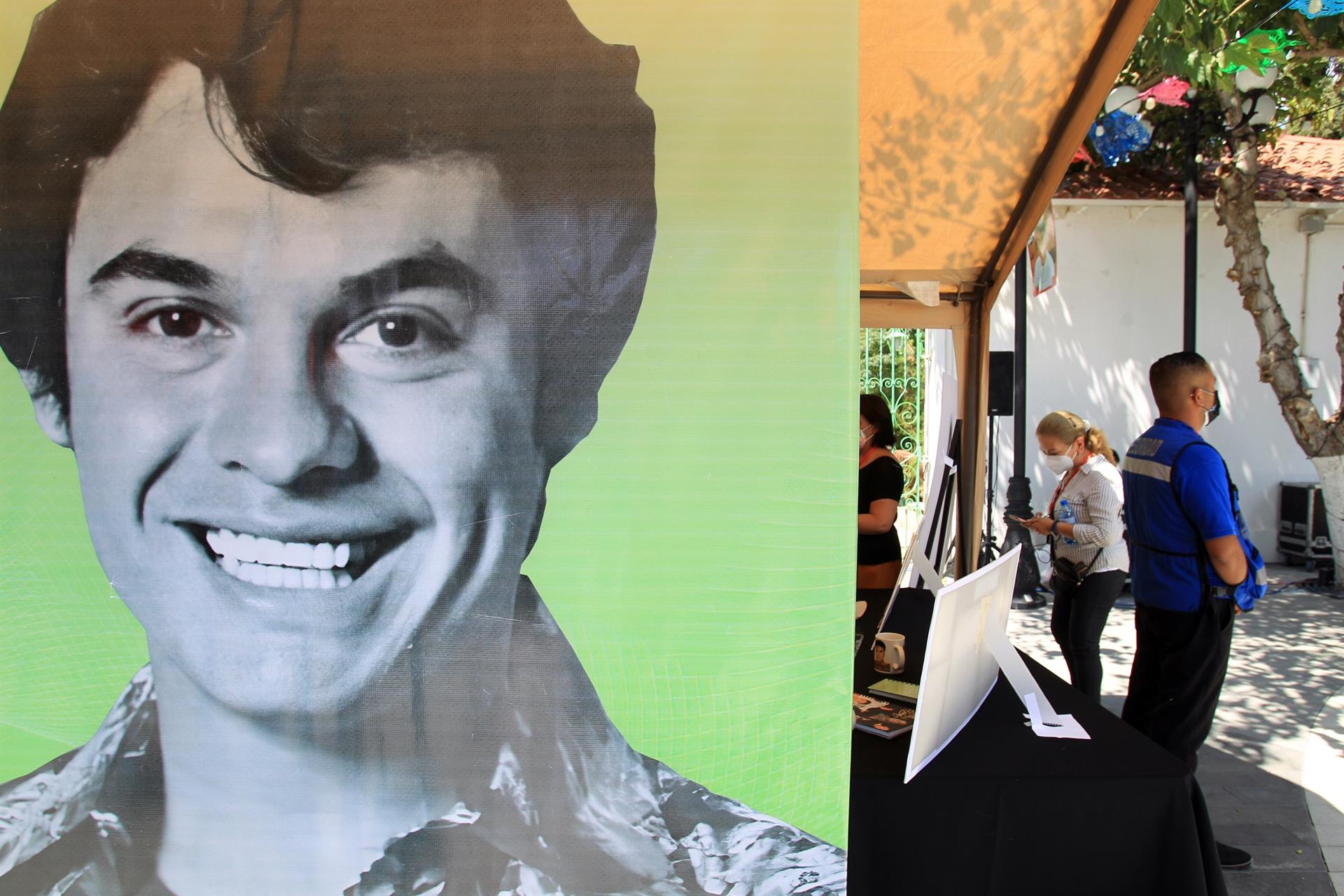 EFE. Ciudad Juárez rinde homenaje a Juan Gabriel.