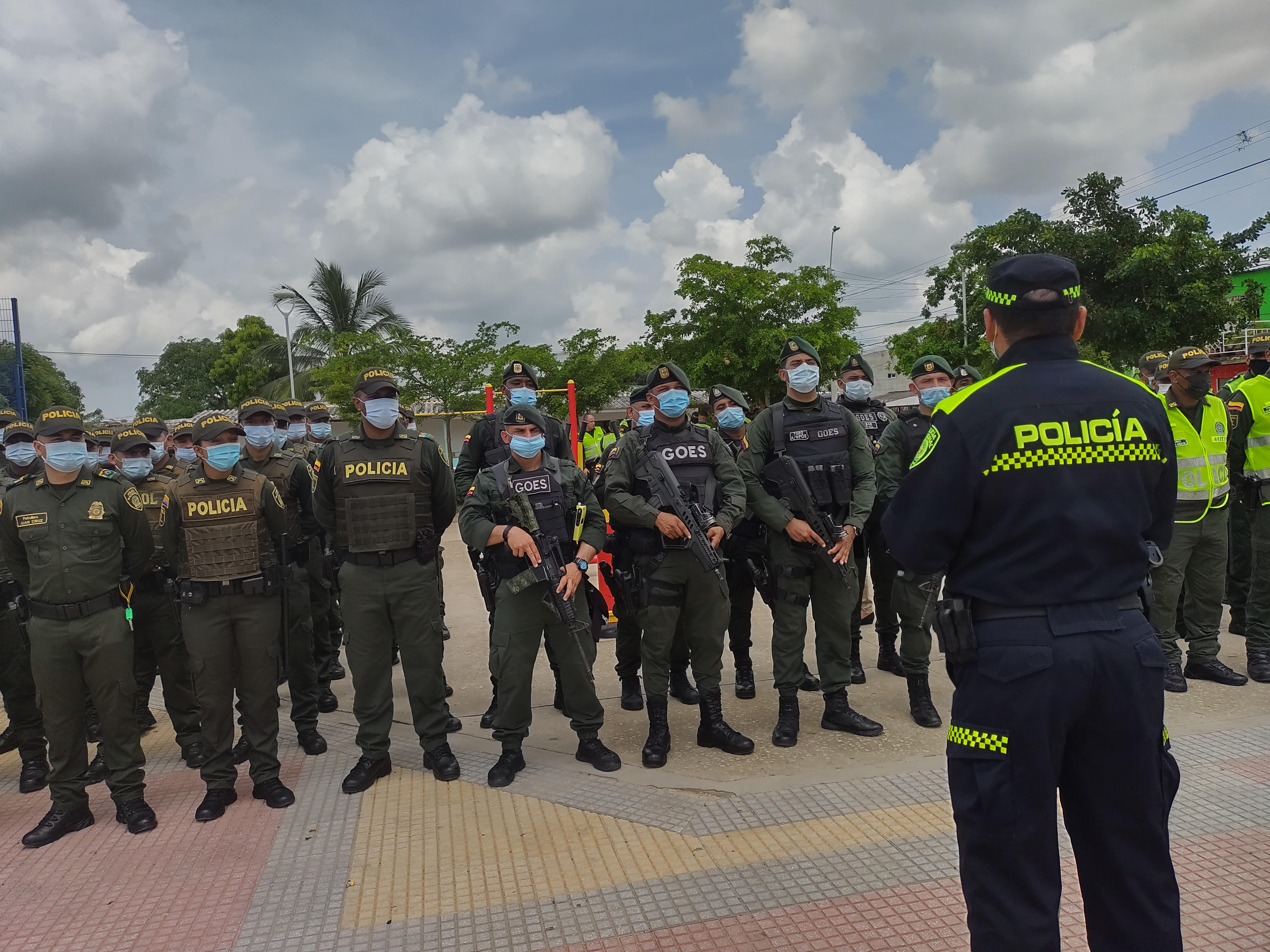 Policía en Las Malvinas