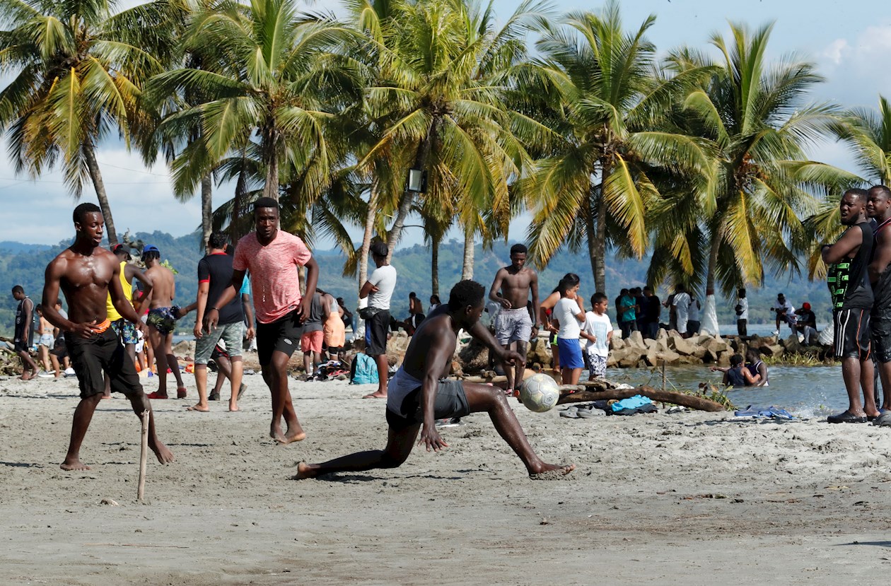 Migrantes en Necoclí.