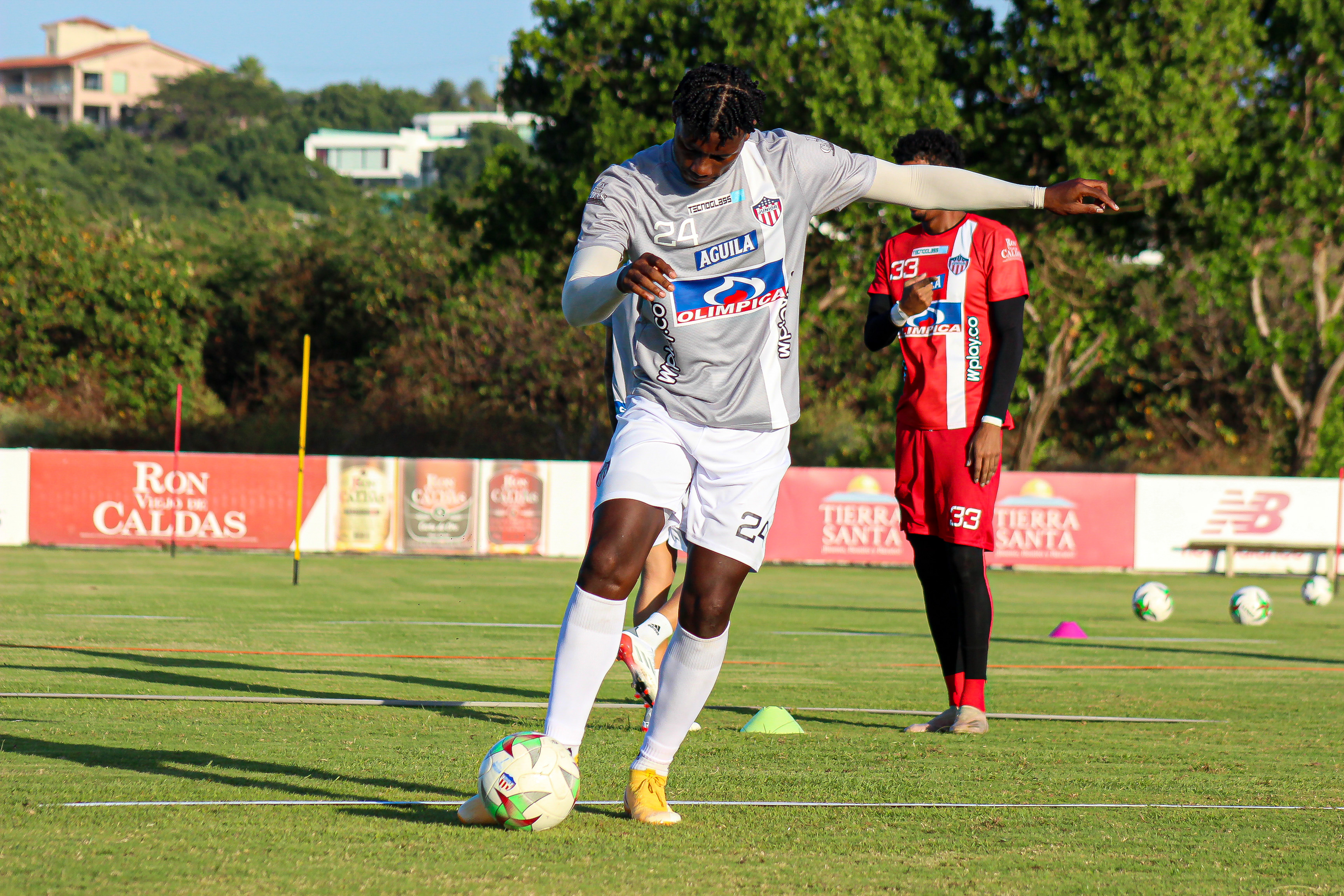 Dany Rosero permanece con el conjunto. 