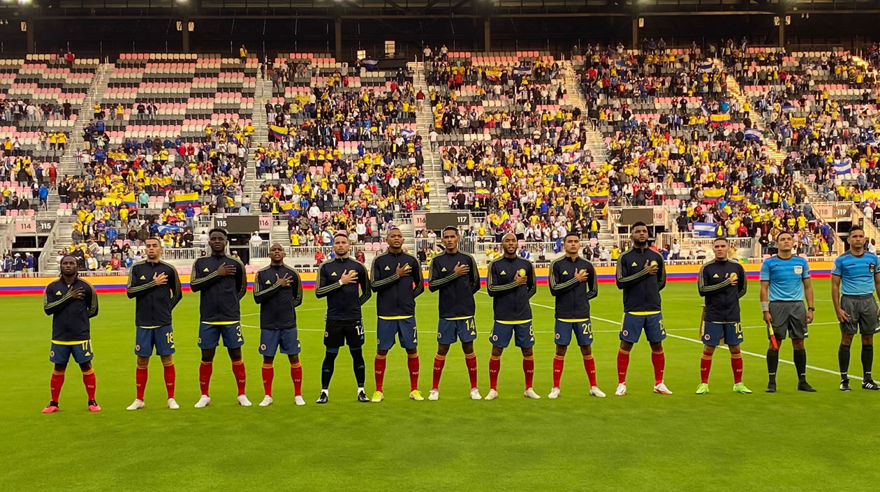 Nómina inicial colombiana en los actos protocolarios.